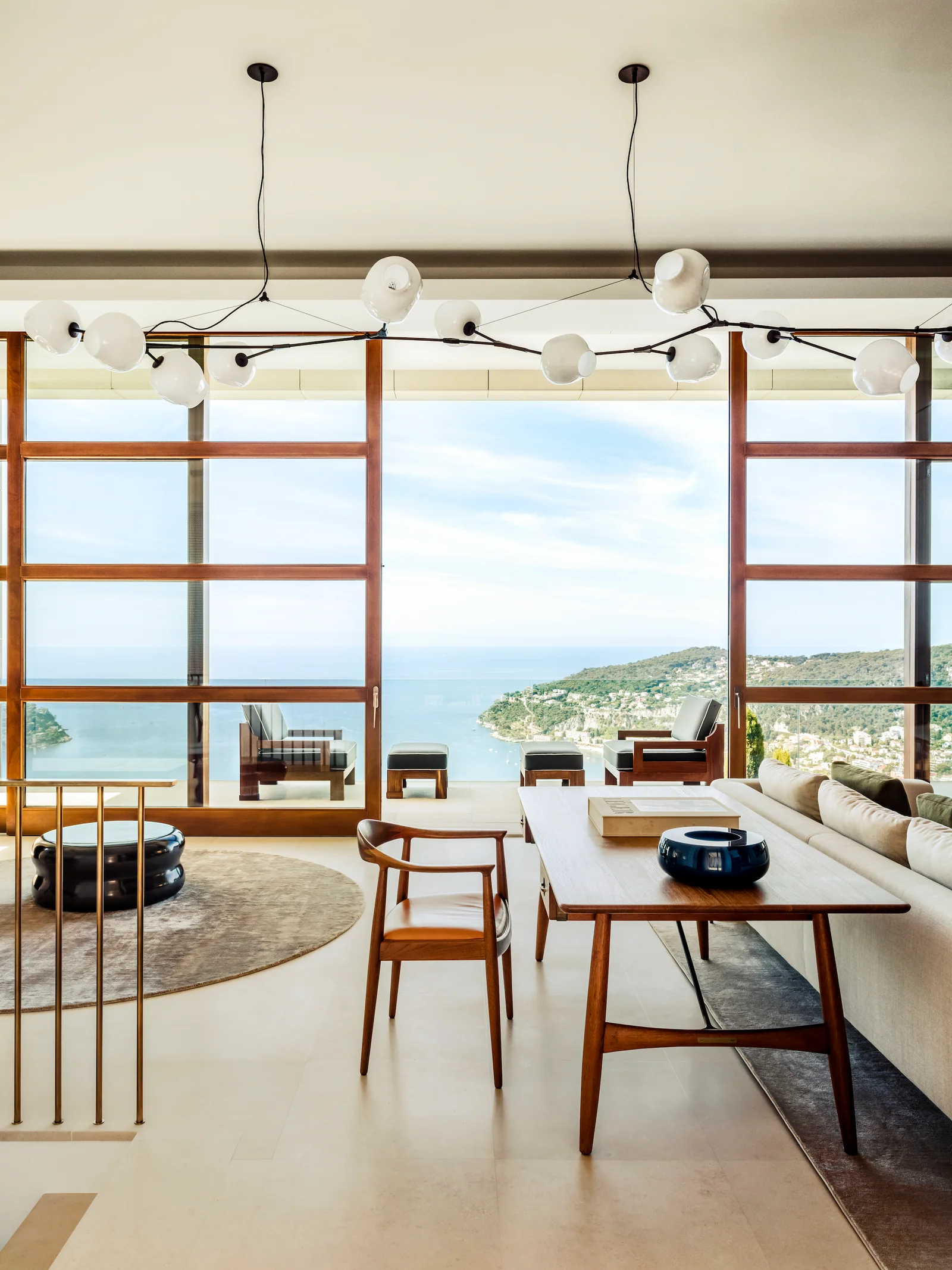 Interjero knyga WORLD'S FINEST HOMES - Image 2